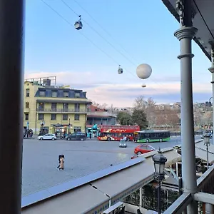 3* Otel 6 Old